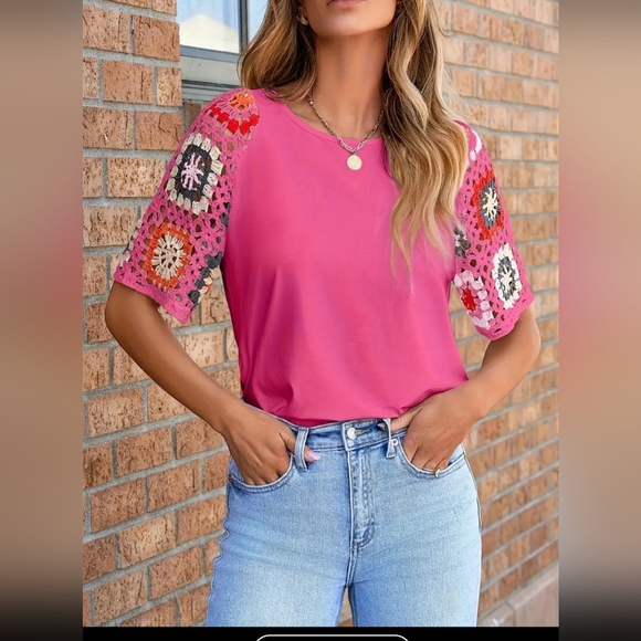 Tops - Pink Crochet Sleeve Women's Top Sz XL